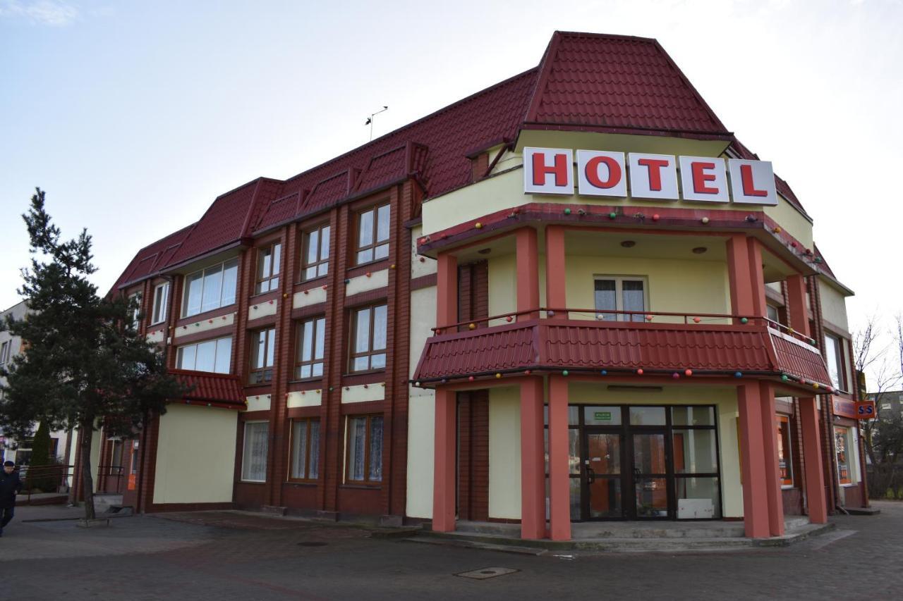 Hotel Radomsko Dış mekan fotoğraf